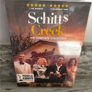 Schitt's Creek: The Complete Collection - Orange Cover NEW